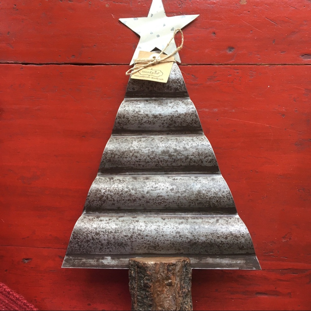 Metal and wood Christmas tree decoration